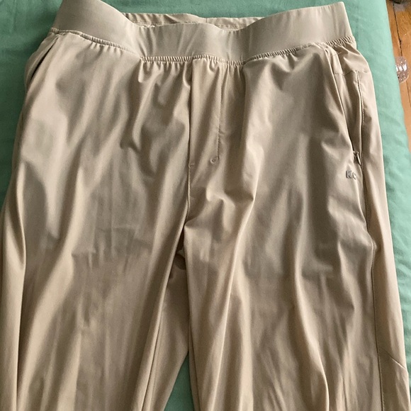 EUC Kenneth Cole Activewear Pants/Jogger Men’s Small - Picture 1 of 8